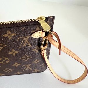 Authentic Louis Vuitton Pouch